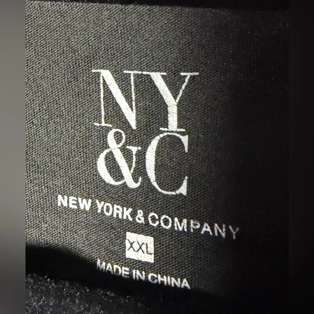 New York & Company Plaid Red and Black Plus Bustier T-Shirt Top; SZ XXL; NWOT - Picture 4 of 5